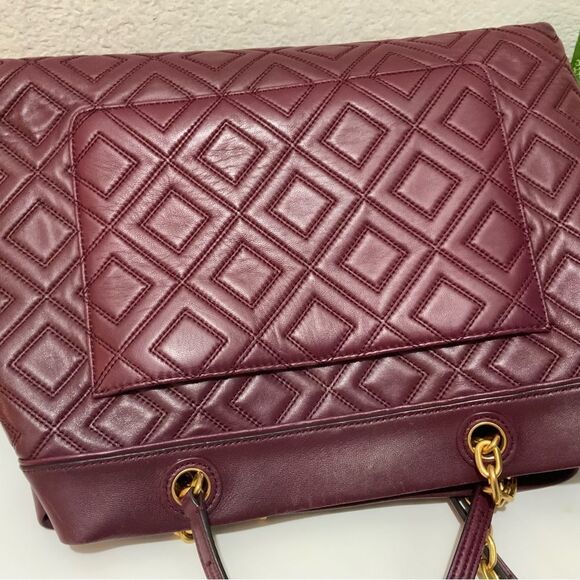 Tory Burch Large Fleming Triple Compartment Tote Wine Quilted Leather - Picture 10 of 16